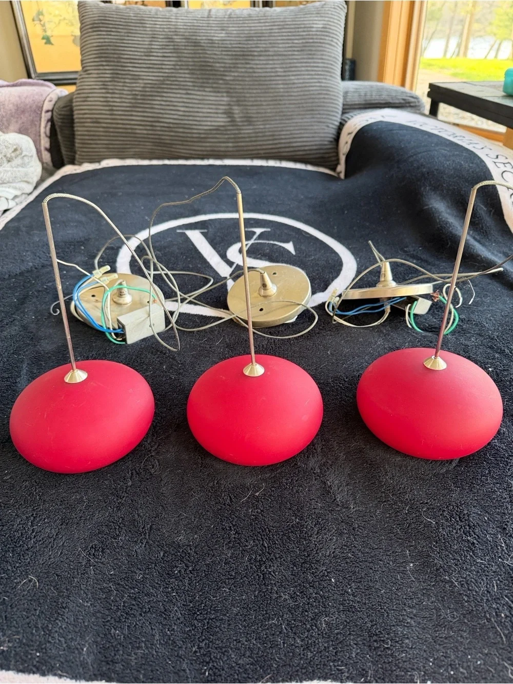 Set of 3 Red Glass Pendant Lights